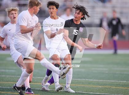 Thumbnail 1 in Lehi vs. Skyline (UHSAA 5A 2nd Round) photogallery.