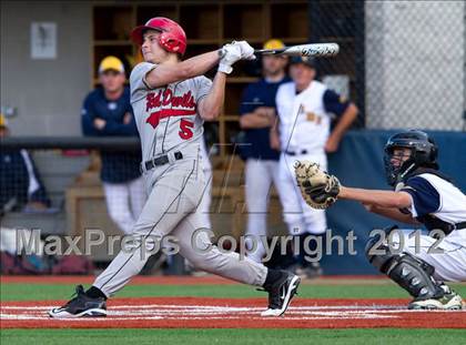 Thumbnail 2 in Plainedge vs. Shoreham-Wading River (NYSPHSAA Class A Regional Final) photogallery.
