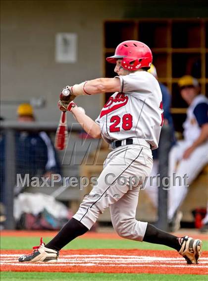 Thumbnail 1 in Plainedge vs. Shoreham-Wading River (NYSPHSAA Class A Regional Final) photogallery.