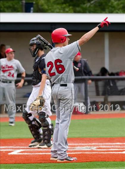 Thumbnail 2 in Plainedge vs. Shoreham-Wading River (NYSPHSAA Class A Regional Final) photogallery.