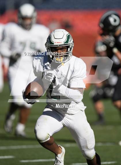 Thumbnail 3 in Pine Creek vs. Pueblo South (CHSAA 4A Championship) photogallery.