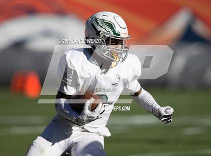 Thumbnail 1 in Pine Creek vs. Pueblo South (CHSAA 4A Championship) photogallery.