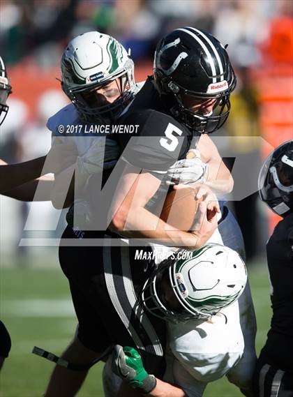 Thumbnail 1 in Pine Creek vs. Pueblo South (CHSAA 4A Championship) photogallery.
