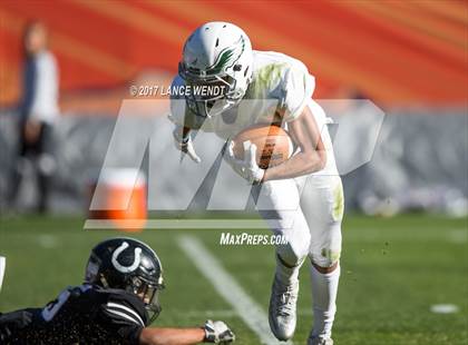 Thumbnail 3 in Pine Creek vs. Pueblo South (CHSAA 4A Championship) photogallery.