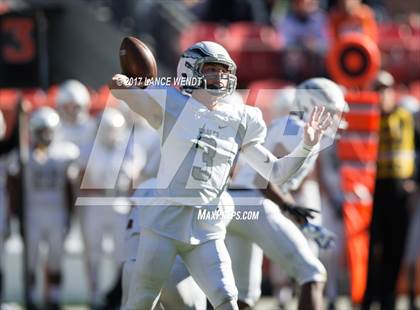 Thumbnail 3 in Pine Creek vs. Pueblo South (CHSAA 4A Championship) photogallery.