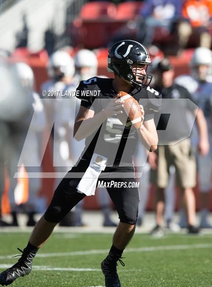 Thumbnail 3 in Pine Creek vs. Pueblo South (CHSAA 4A Championship) photogallery.