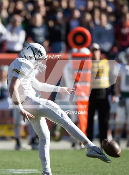 Thumbnail 2 in Pine Creek vs. Pueblo South (CHSAA 4A Championship) photogallery.