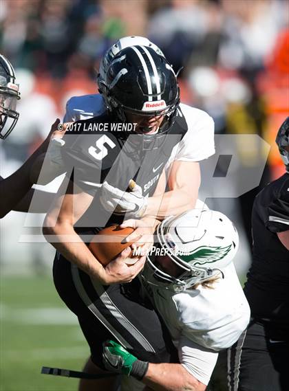 Thumbnail 2 in Pine Creek vs. Pueblo South (CHSAA 4A Championship) photogallery.