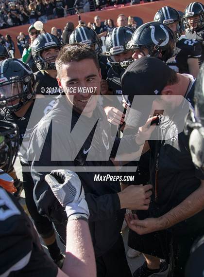 Thumbnail 3 in Pine Creek vs. Pueblo South (CHSAA 4A Championship) photogallery.