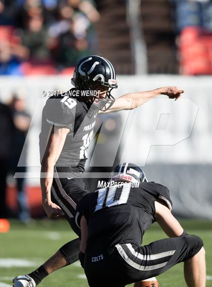 Thumbnail 3 in Pine Creek vs. Pueblo South (CHSAA 4A Championship) photogallery.
