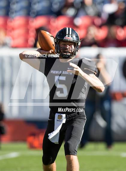 Thumbnail 2 in Pine Creek vs. Pueblo South (CHSAA 4A Championship) photogallery.