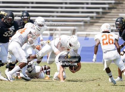 Thumbnail 1 in Bowie vs Mansfield (Cotton Bowl Classic) photogallery.