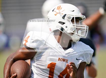 Thumbnail 2 in Bowie vs Mansfield (Cotton Bowl Classic) photogallery.