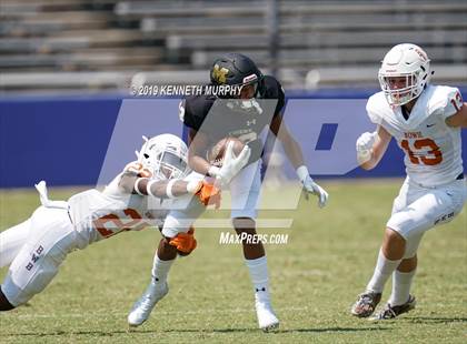 Thumbnail 2 in Bowie vs Mansfield (Cotton Bowl Classic) photogallery.