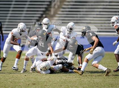 Thumbnail 2 in Bowie vs Mansfield (Cotton Bowl Classic) photogallery.