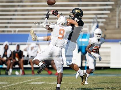 Thumbnail 2 in Bowie vs Mansfield (Cotton Bowl Classic) photogallery.