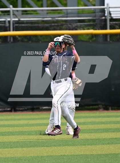 Thumbnail 2 in Regis Jesuit vs. Cherokee Trail (CHSAA 5A Semi-Final) photogallery.