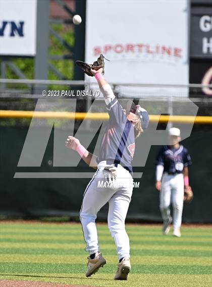 Thumbnail 3 in Regis Jesuit vs. Cherokee Trail (CHSAA 5A Semi-Final) photogallery.