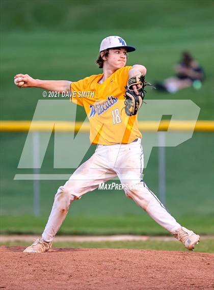 Thumbnail 1 in Bettendorf @ Davenport North photogallery.