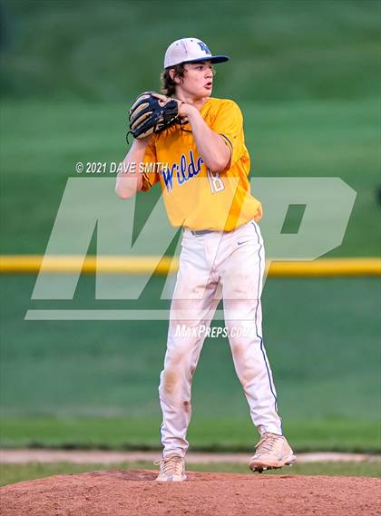Thumbnail 2 in Bettendorf @ Davenport North photogallery.