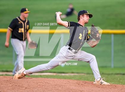 Thumbnail 3 in Bettendorf @ Davenport North photogallery.