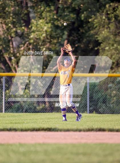 Thumbnail 3 in Bettendorf @ Davenport North photogallery.