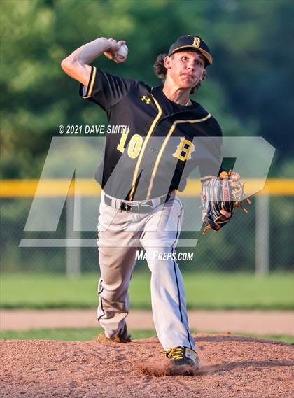 Thumbnail 2 in Bettendorf @ Davenport North photogallery.