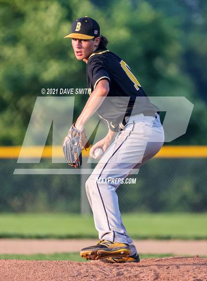 Thumbnail 1 in Bettendorf @ Davenport North photogallery.