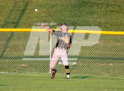 Thumbnail 3 in Bettendorf @ Davenport North photogallery.