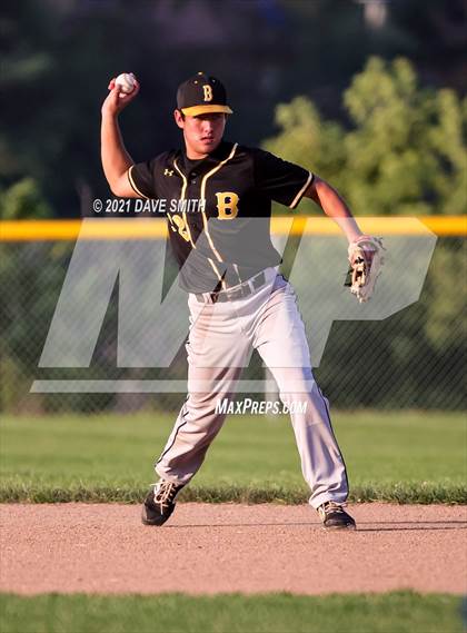 Thumbnail 3 in Bettendorf @ Davenport North photogallery.