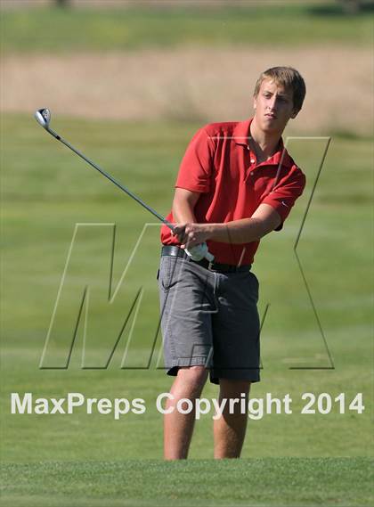 Thumbnail 2 in CIF SJS Masters Golf Championships photogallery.