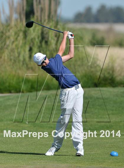 Thumbnail 3 in CIF SJS Masters Golf Championships photogallery.