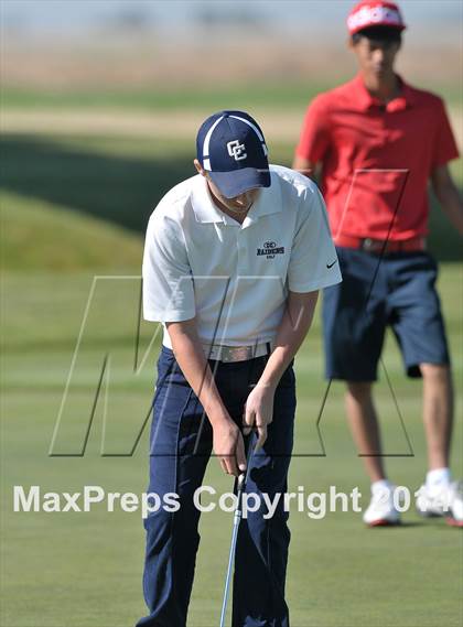 Thumbnail 2 in CIF SJS Masters Golf Championships photogallery.