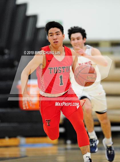 Thumbnail 1 in Tesoro vs. Tustin (Tustin Holiday Classic) photogallery.