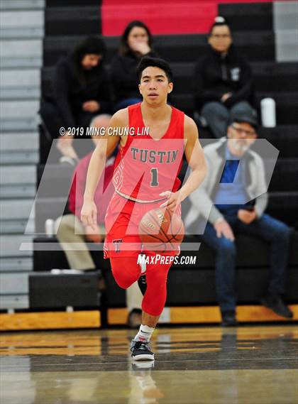 Thumbnail 3 in Tesoro vs. Tustin (Tustin Holiday Classic) photogallery.