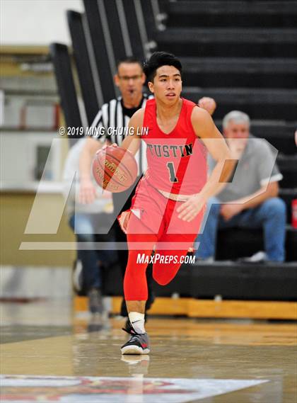 Thumbnail 2 in Tesoro vs. Tustin (Tustin Holiday Classic) photogallery.