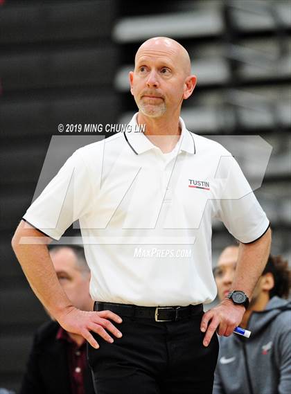 Thumbnail 2 in Tesoro vs. Tustin (Tustin Holiday Classic) photogallery.