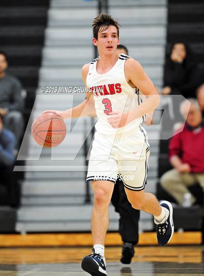Thumbnail 2 in Tesoro vs. Tustin (Tustin Holiday Classic) photogallery.