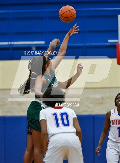 Thumbnail 3 in Rudder @ Midway photogallery.
