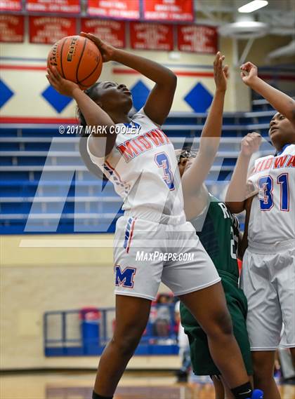 Thumbnail 2 in Rudder @ Midway photogallery.