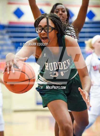 Thumbnail 3 in Rudder @ Midway photogallery.