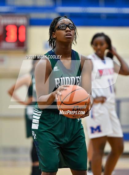 Thumbnail 2 in Rudder @ Midway photogallery.