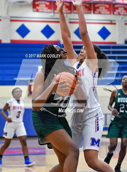 Thumbnail 2 in Rudder @ Midway photogallery.