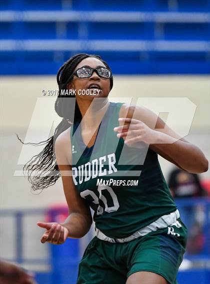 Thumbnail 2 in Rudder @ Midway photogallery.