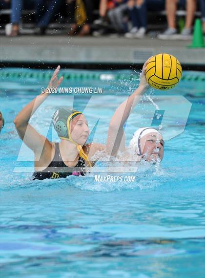 Thumbnail 3 in Marina vs. Mar Vista (CIF SoCal D3 Semifinal) photogallery.