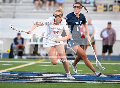 Thumbnail 3 in Colorado Academy vs. Valor Christian (CHSAA 5A Semi-Final) photogallery.