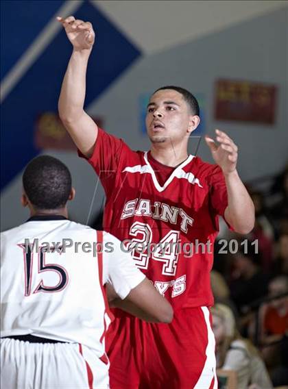 Thumbnail 3 in Salesian vs. St. Mary's (CIF NorCal D4 Final) photogallery.