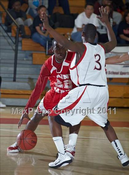 Thumbnail 2 in Salesian vs. St. Mary's (CIF NorCal D4 Final) photogallery.