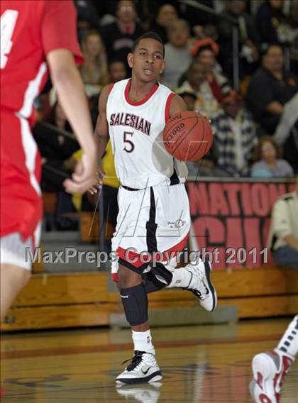 Thumbnail 3 in Salesian vs. St. Mary's (CIF NorCal D4 Final) photogallery.