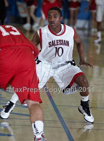 Thumbnail 3 in Salesian vs. St. Mary's (CIF NorCal D4 Final) photogallery.